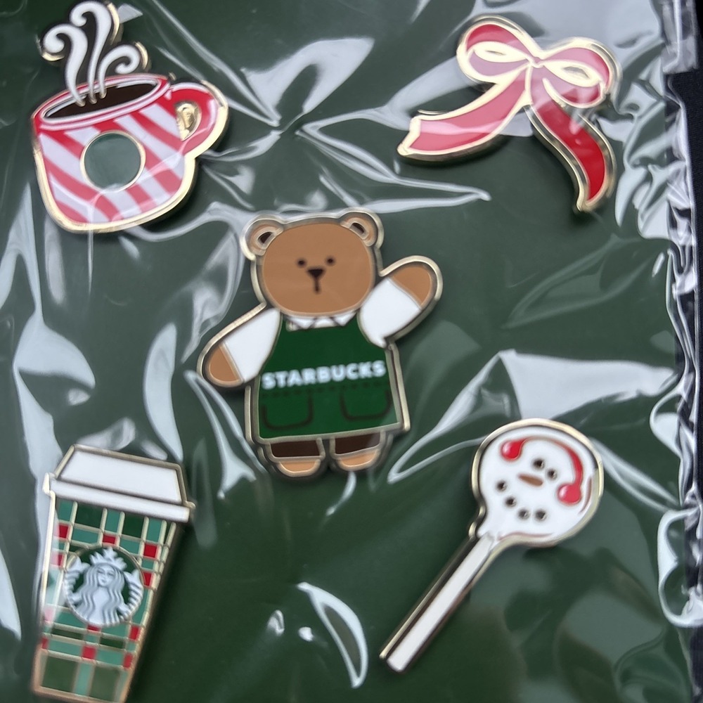 Starbucks 2025 Holiday Christmas 5 Enamel Pin Set Coffee Bear HotCup Cakepop NWT - Picture 3 of 3